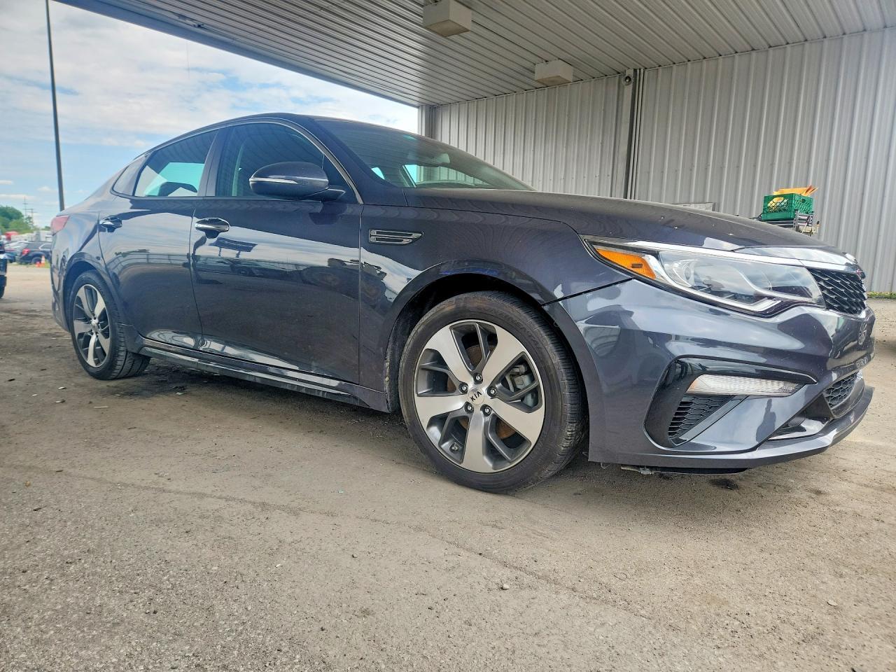 2019 Kia Optima S - Фото 4