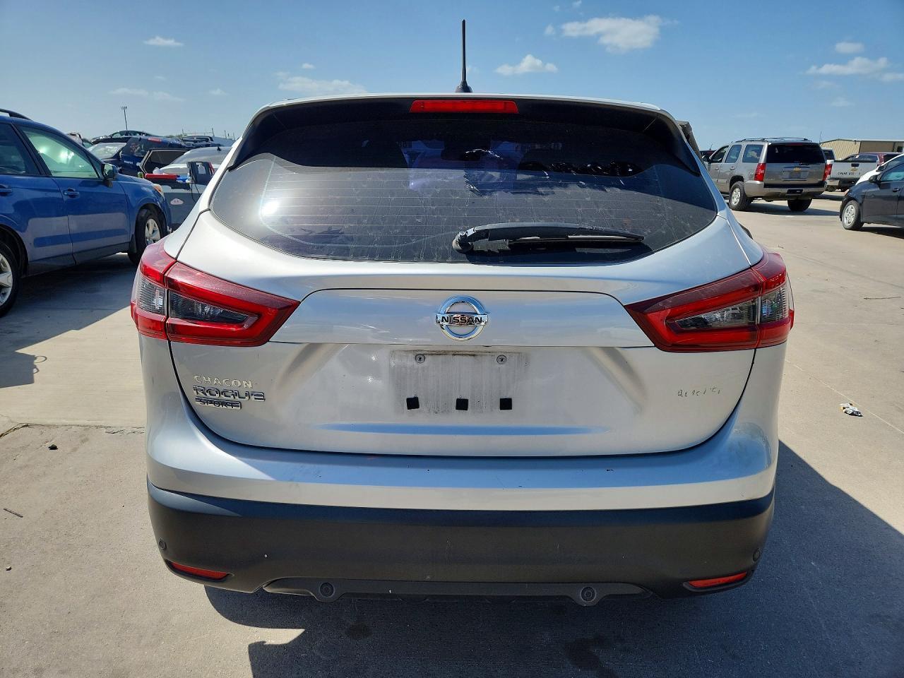 2021 Nissan Rogue Sport S - Фото 6
