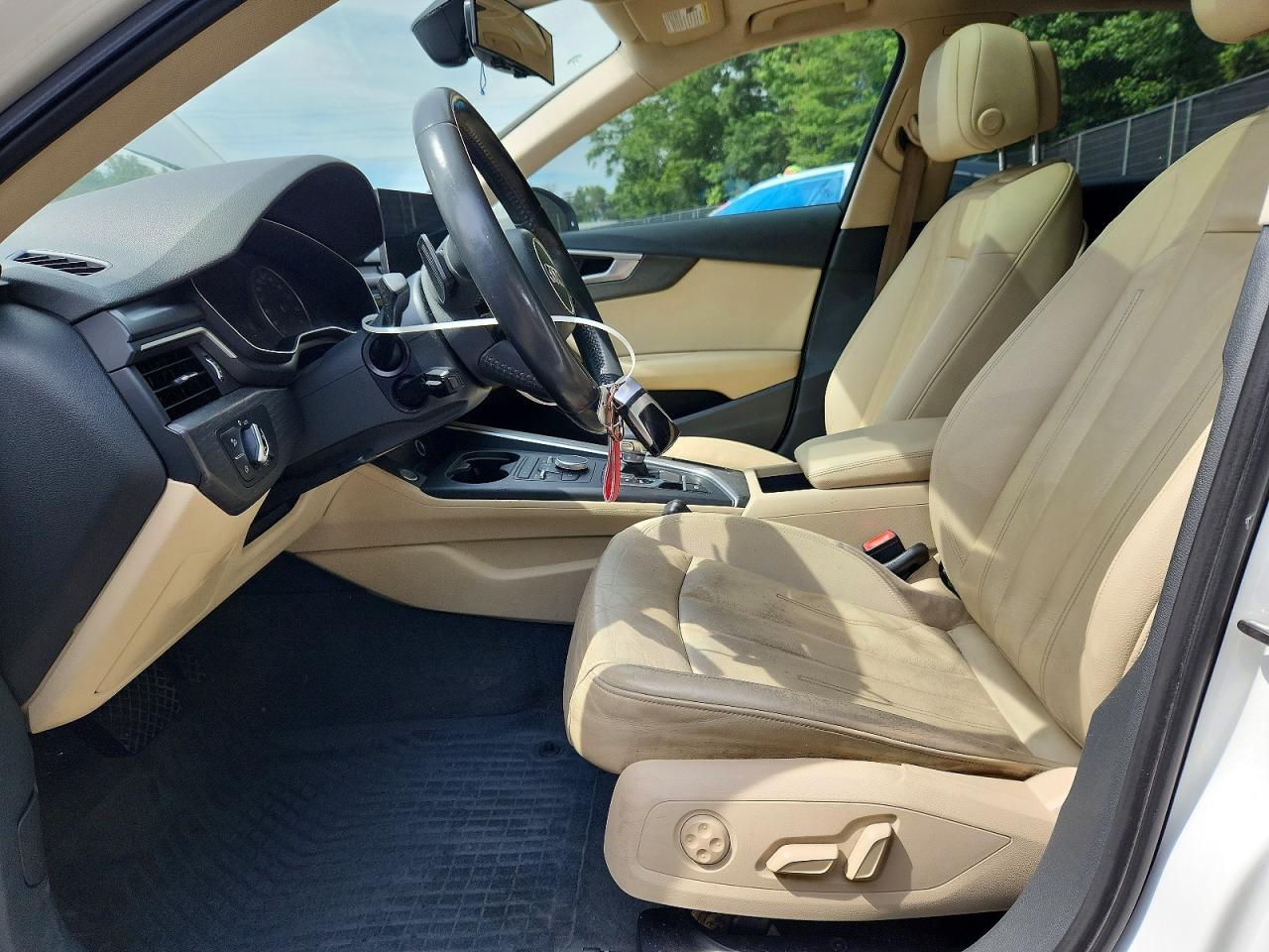 2017 Audi A4 Ultra Premium - Image 7