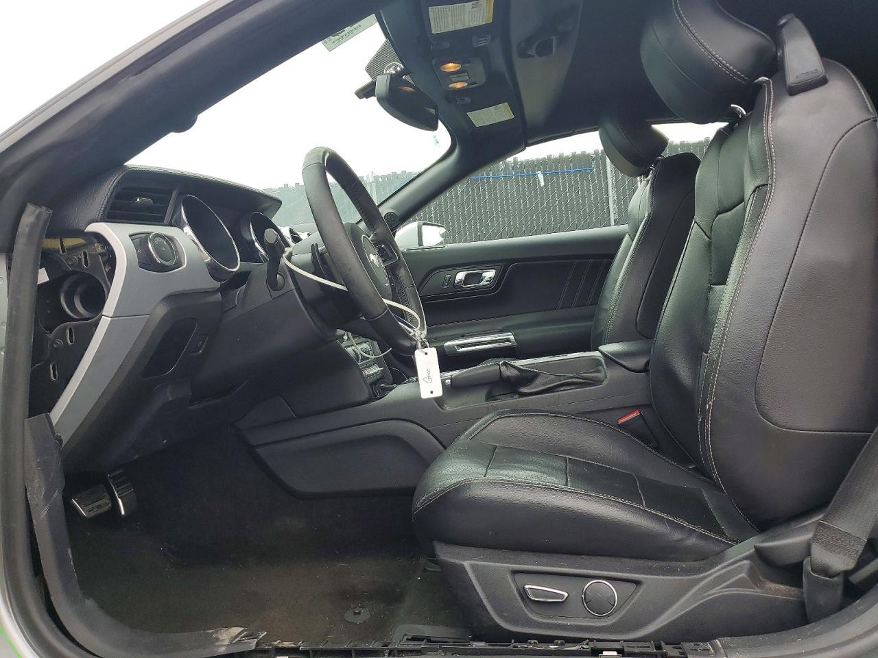 2017 Ford Mustang - Image 7