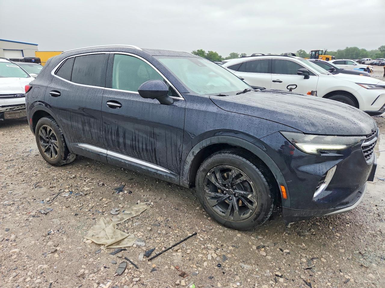 2021 Buick Envision Essence - Image 4
