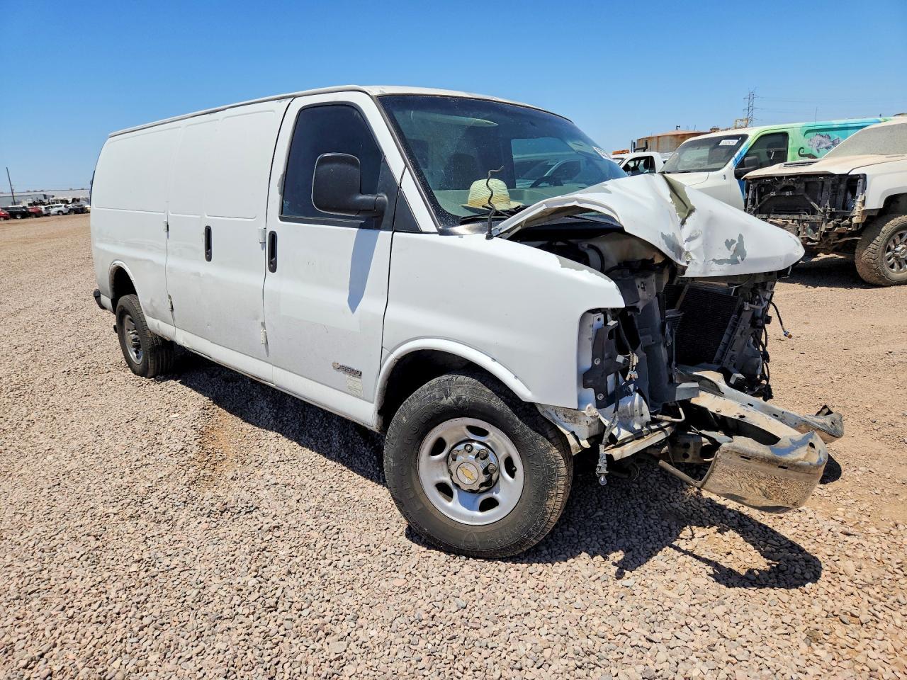 2004 Chevrolet Express G3500 - Image 4