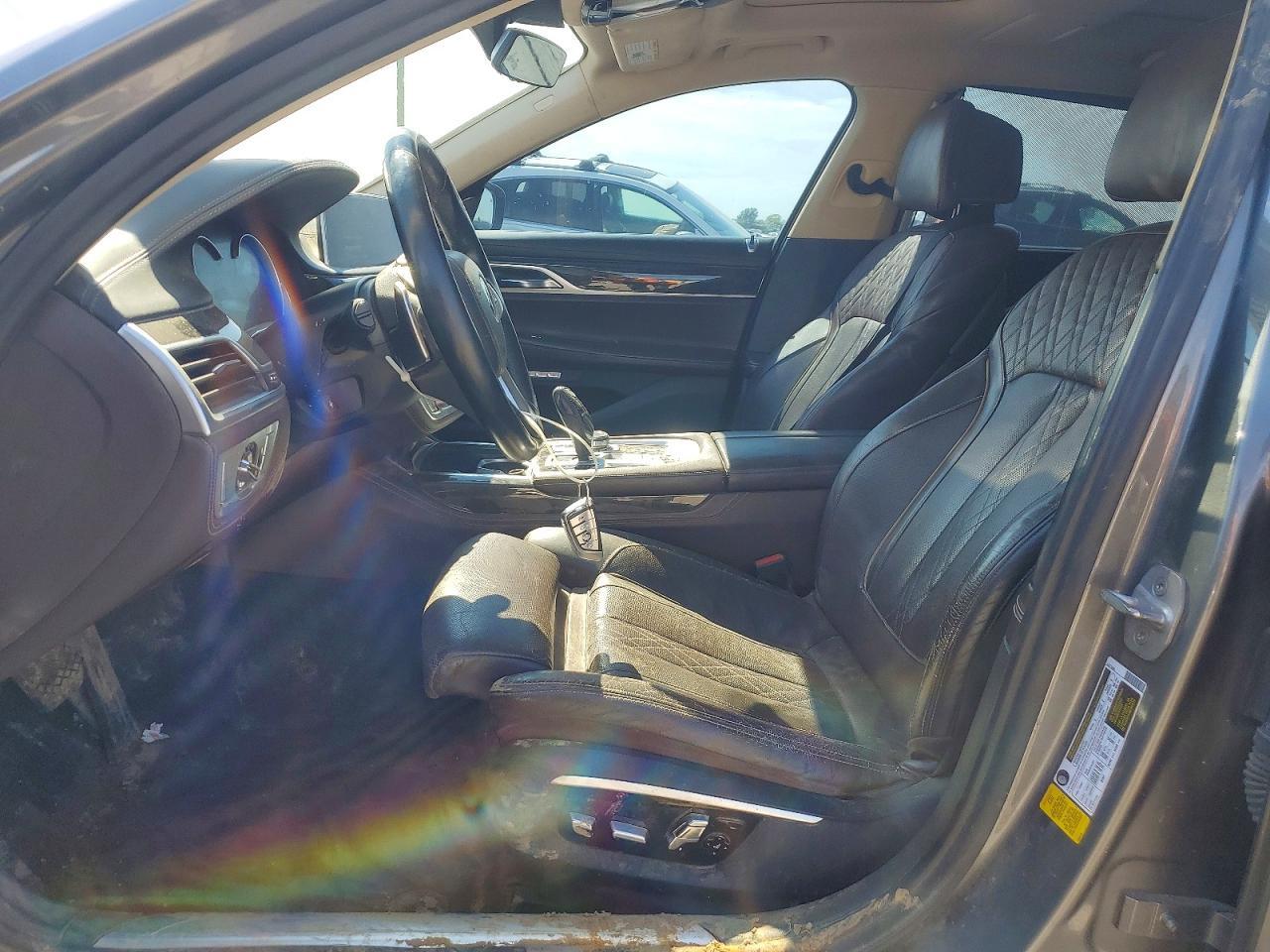 2016 BMW 740 I - Image 7