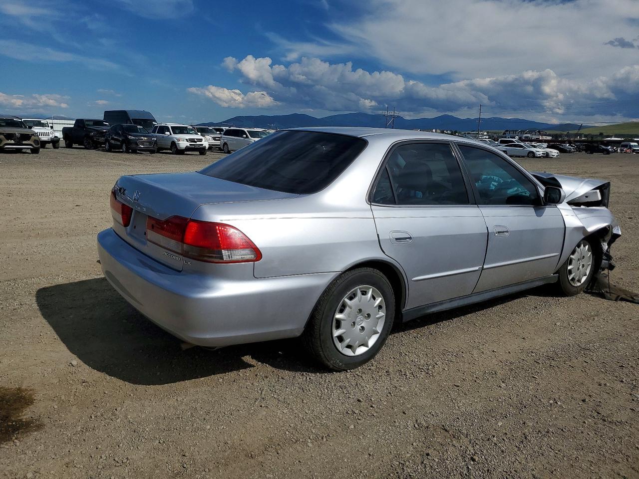 2002 Honda Accord Lx - Фото 3