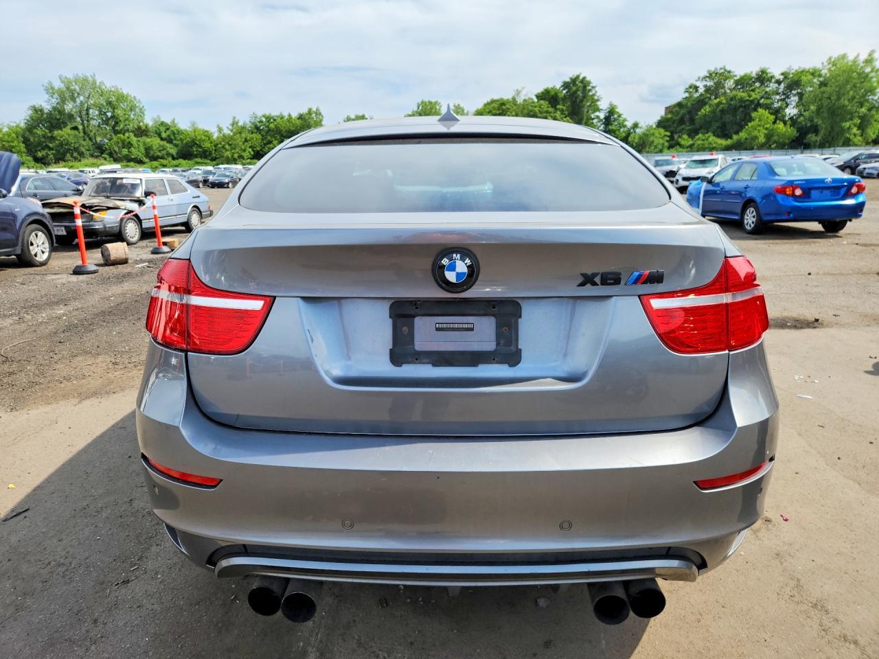2010 BMW X6 M - Фото 6