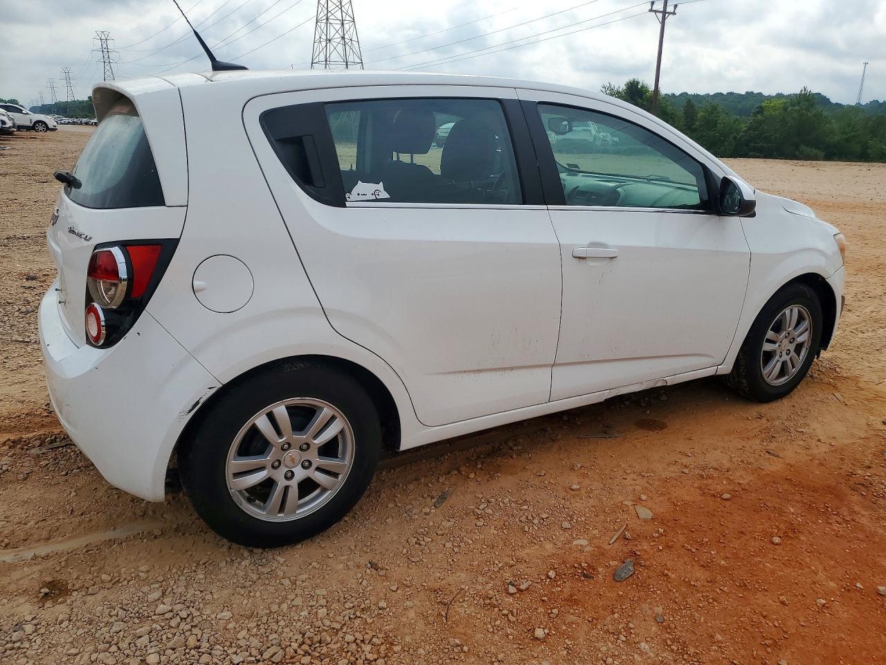 2012 Chevrolet Sonic Lt - Image 3