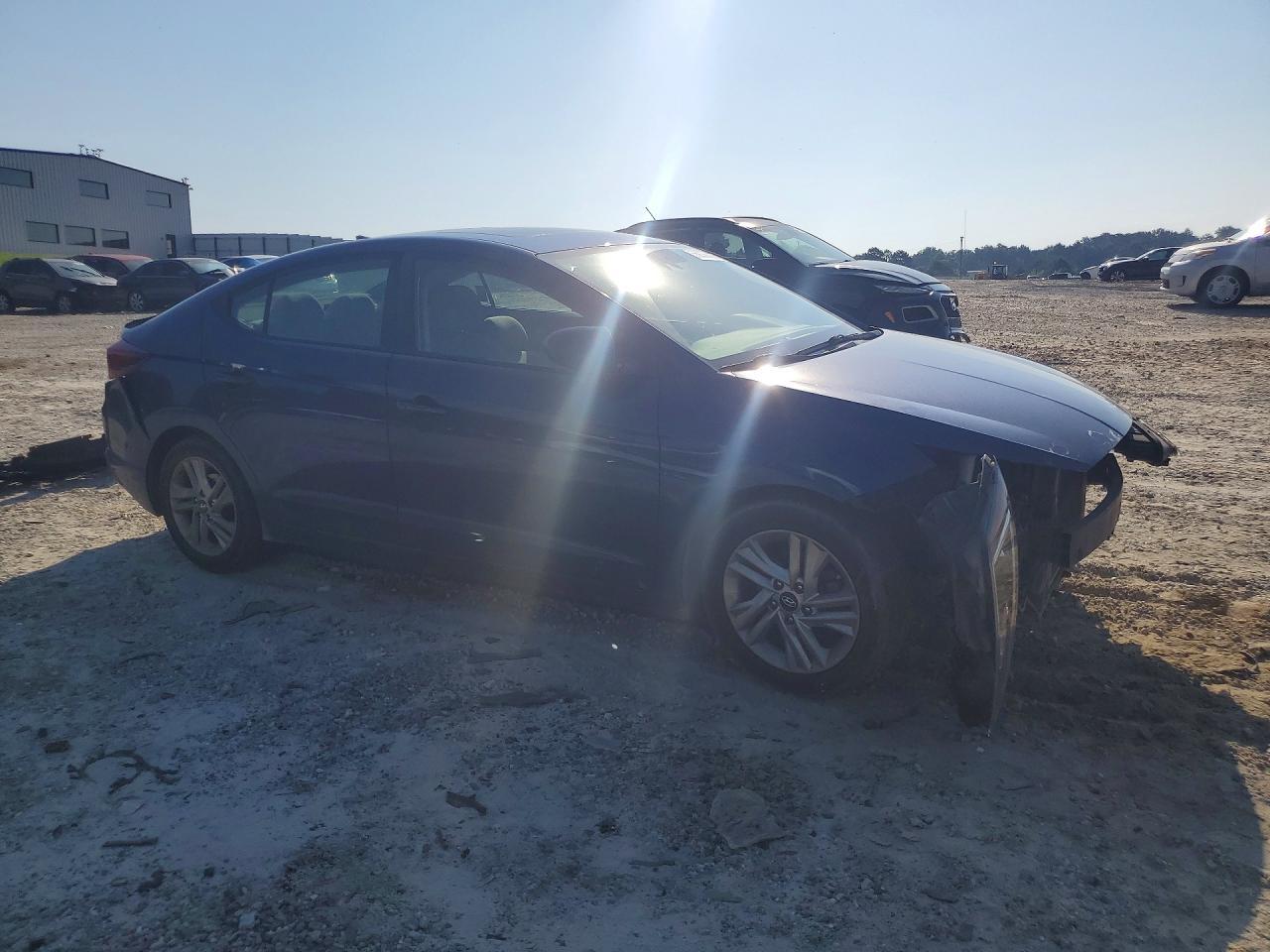 2020 Hyundai Elantra Value Edition - Фото 4