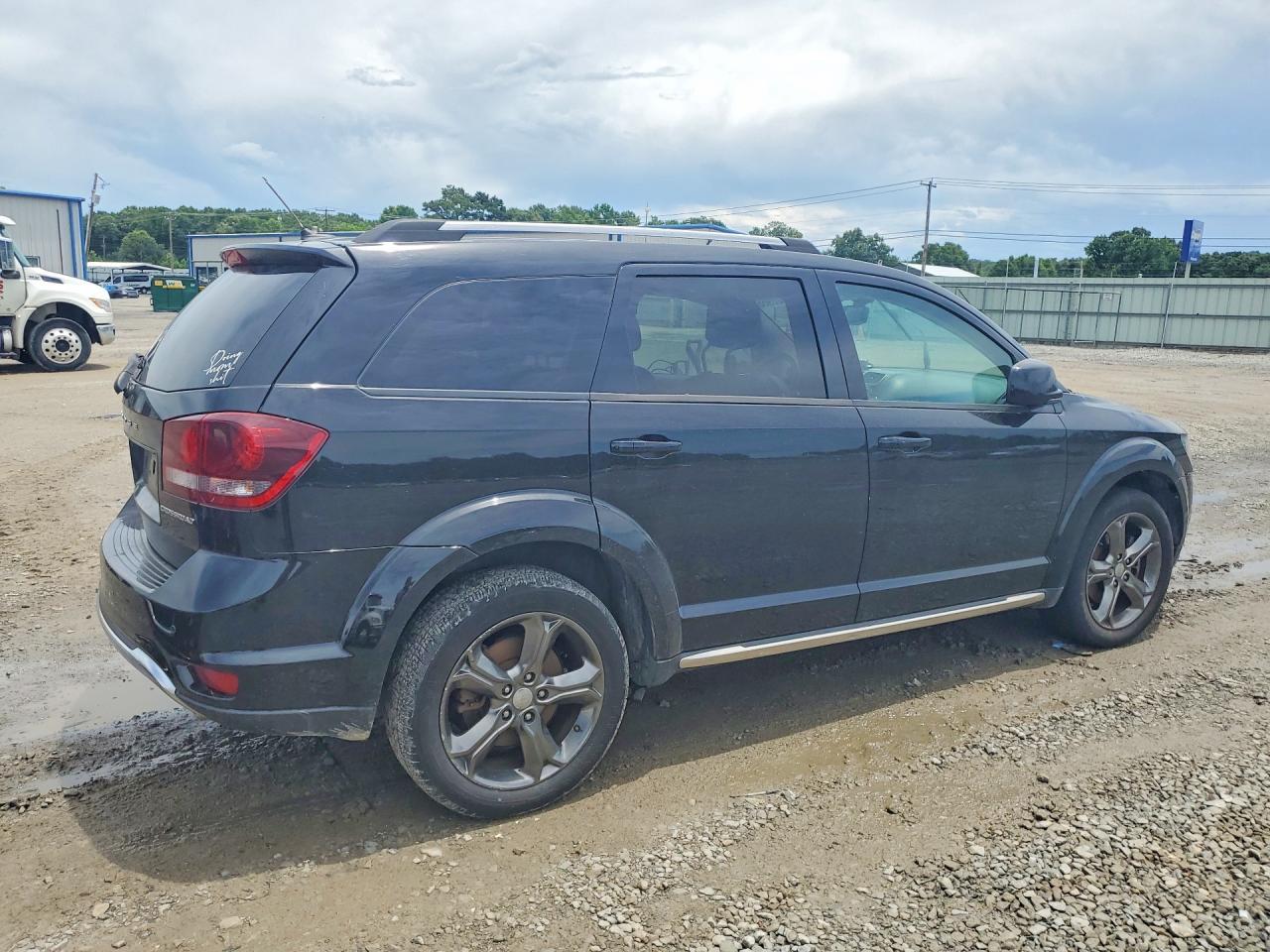 2015 Dodge Journey Crossroad - Image 3