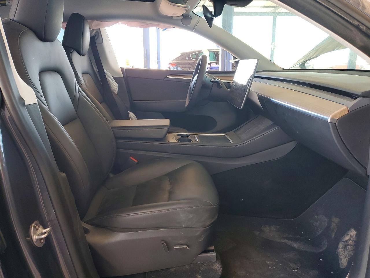2022 Tesla Model Y - Фото 7