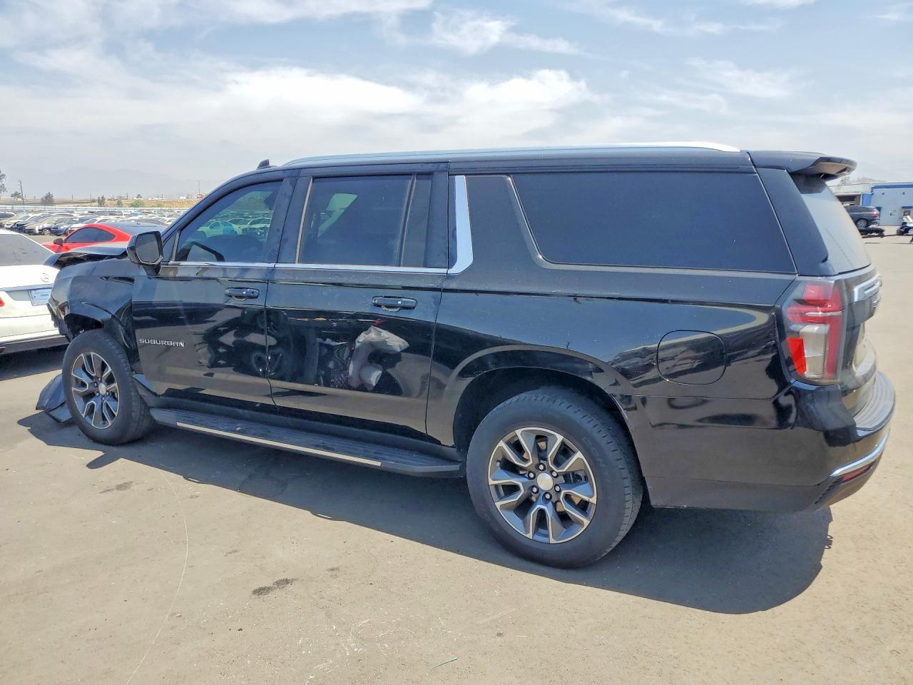 2023 Chevrolet Suburban K1500 Ls - Image 2