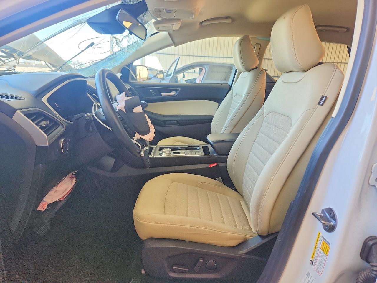 2021 Ford Edge Se - Image 7
