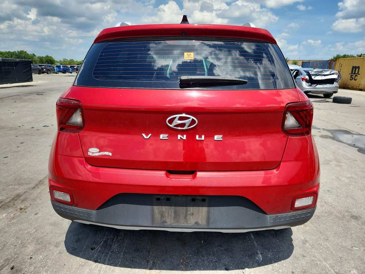 2022 Hyundai Venue Limited - Фото 6