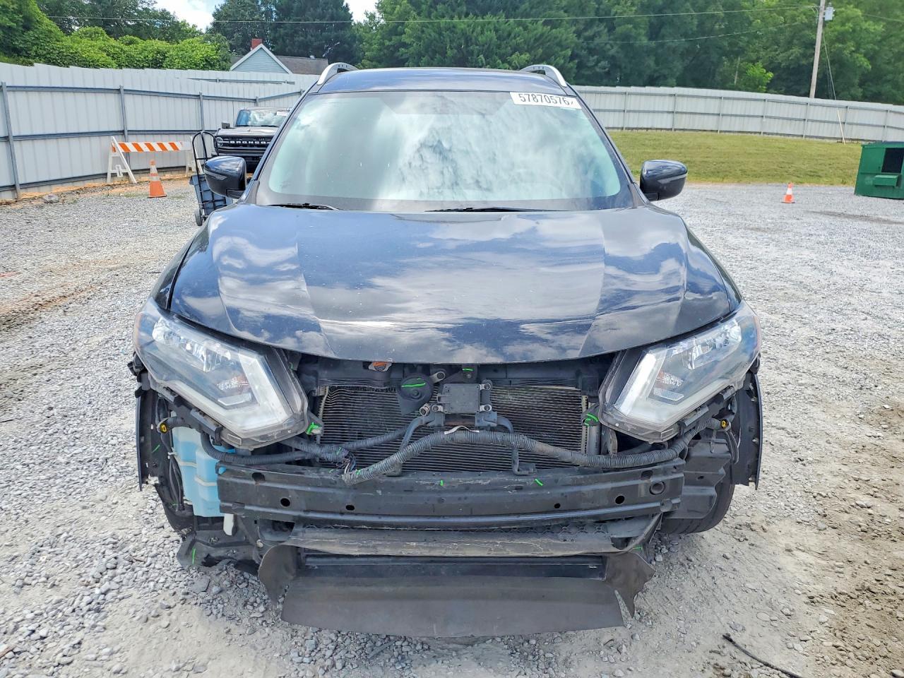 2018 Nissan Rogue Sv - Image 5