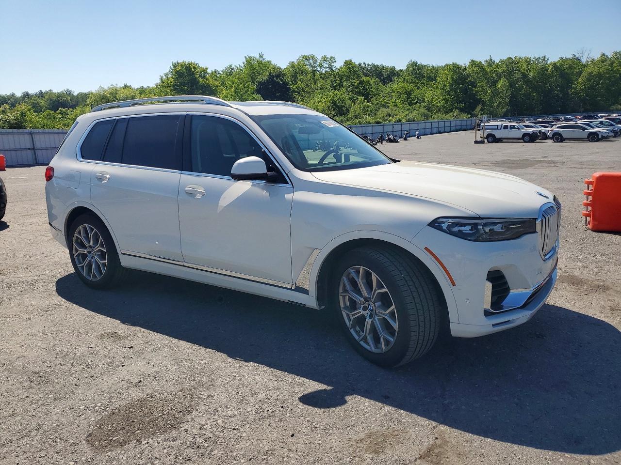 2019 BMW X7 xDrive50I - Фото 4