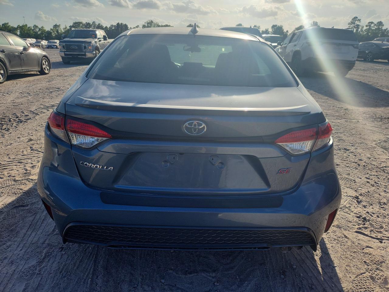 2020 Toyota Corolla Se - Фото 6