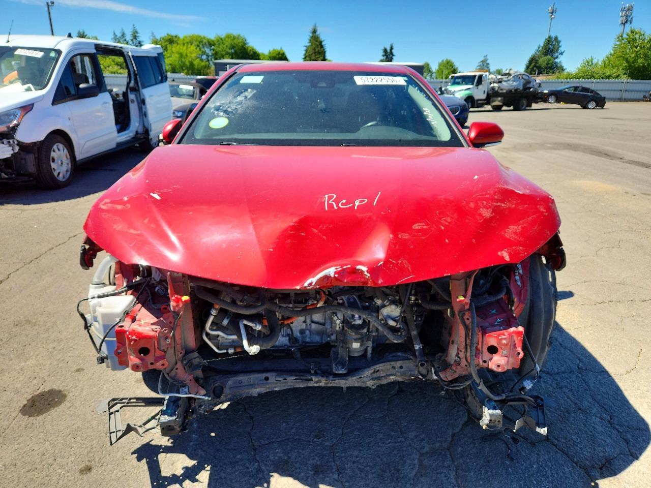 2022 Toyota Camry Hybrid Se - Фото 5
