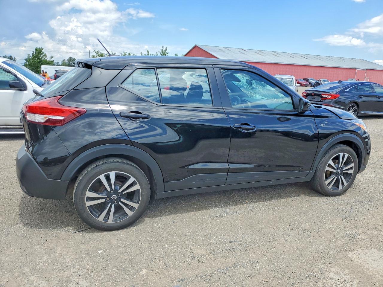 2019 Nissan Kicks S - Фото 3