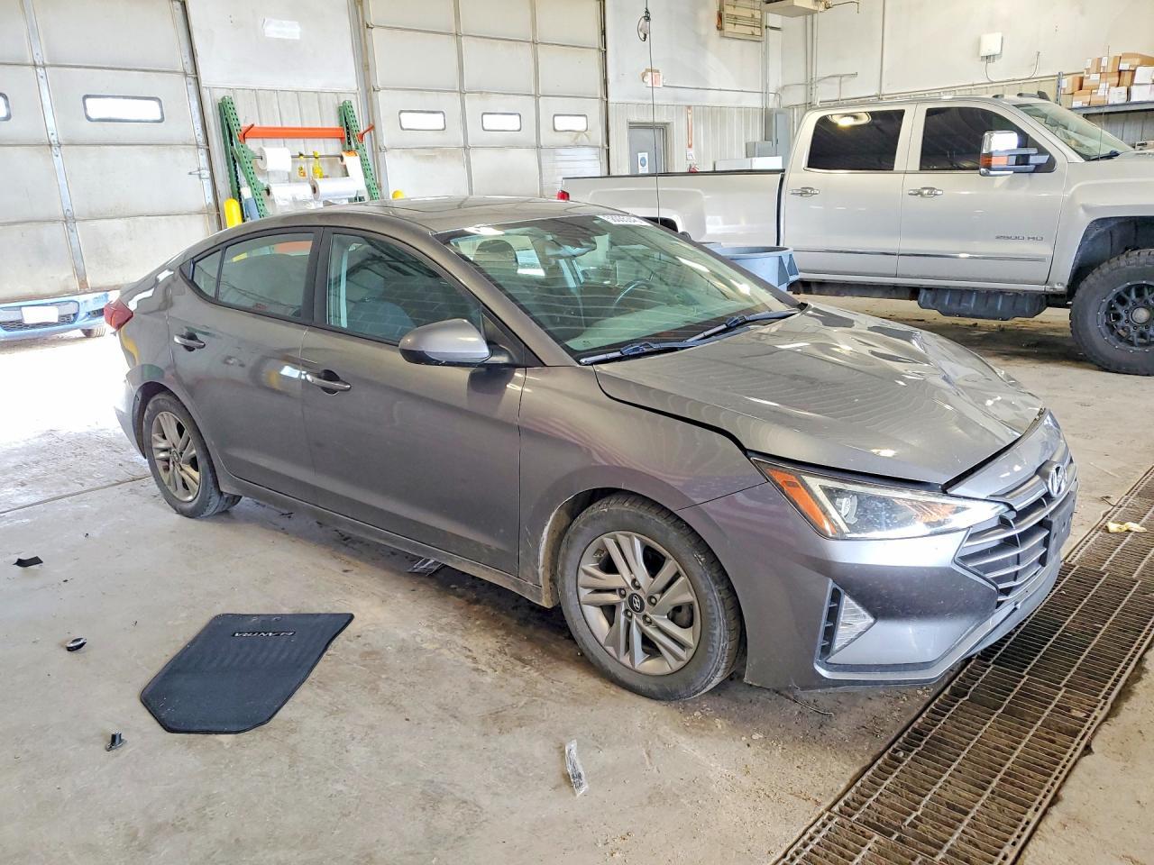 2020 Hyundai Elantra Value Edition - Фото 4