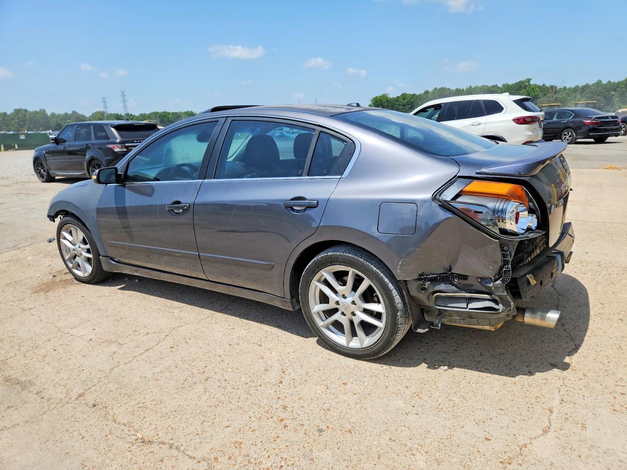 2008 Nissan Altima 3.5 Se - Фото 2