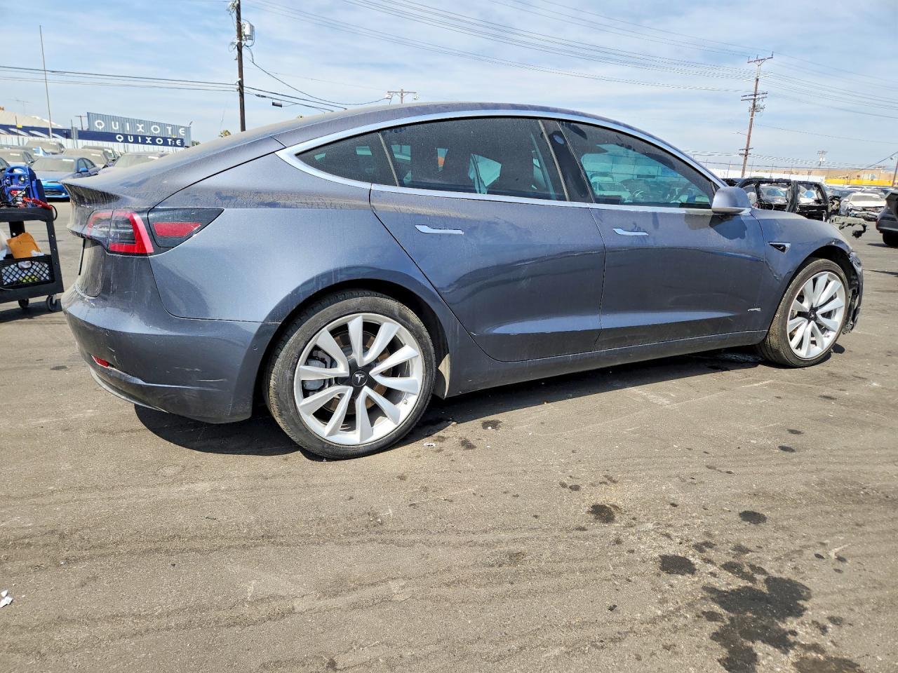 2019 Tesla Model 3 - Image 3