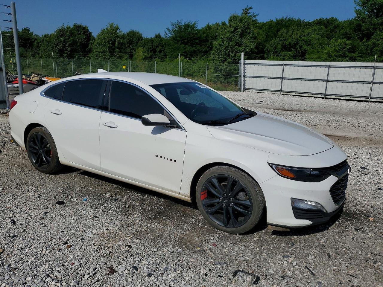 2020 Chevrolet Malibu Lt - Image 4