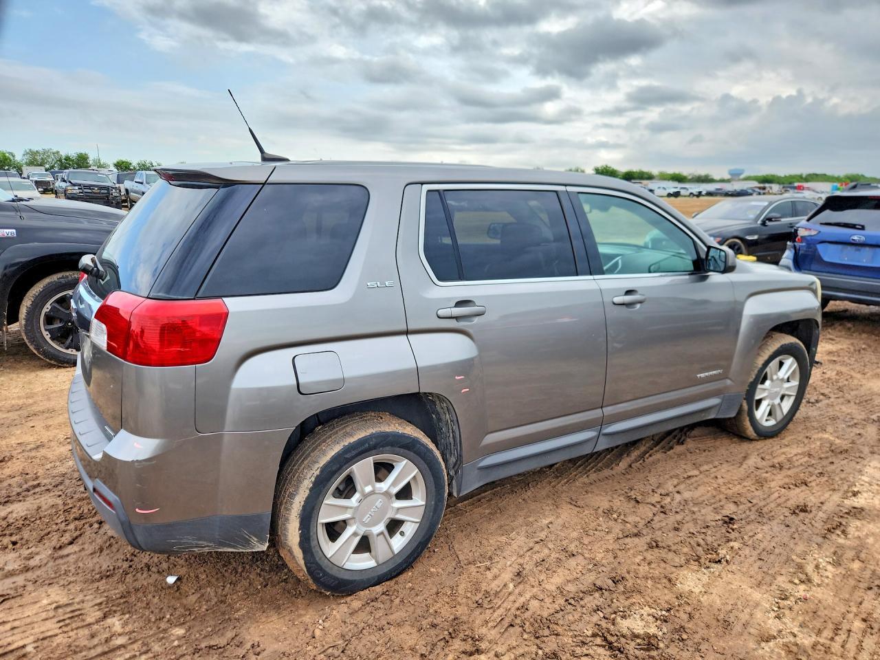 2012 GMC Terrain Sle - Image 3