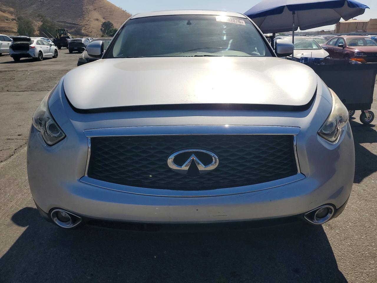 2017 Infiniti Qx70 Base - Фото 5