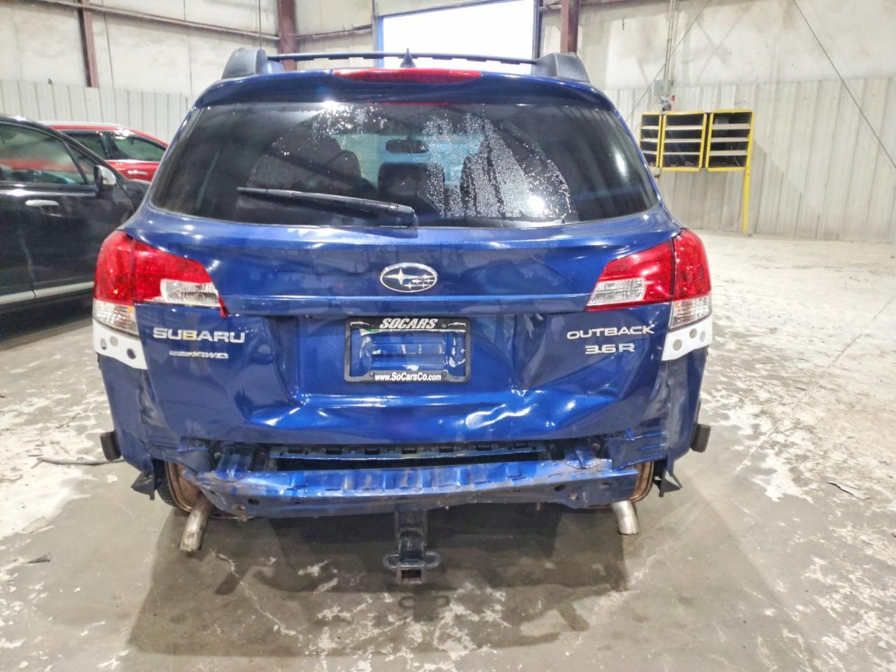 2011 Subaru Outback 3.6R Limited - Фото 6