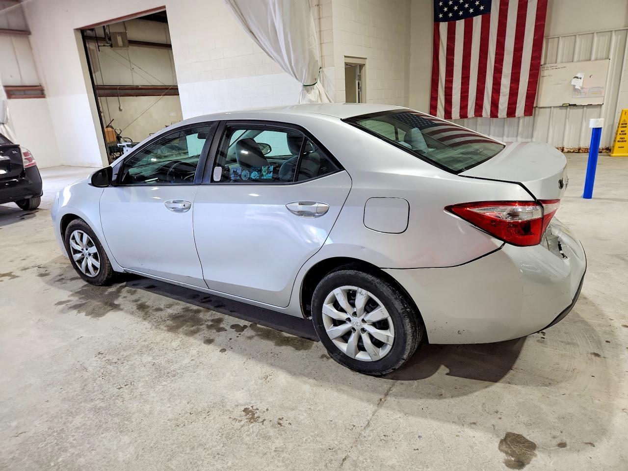 2016 Toyota Corolla Le - Фото 2