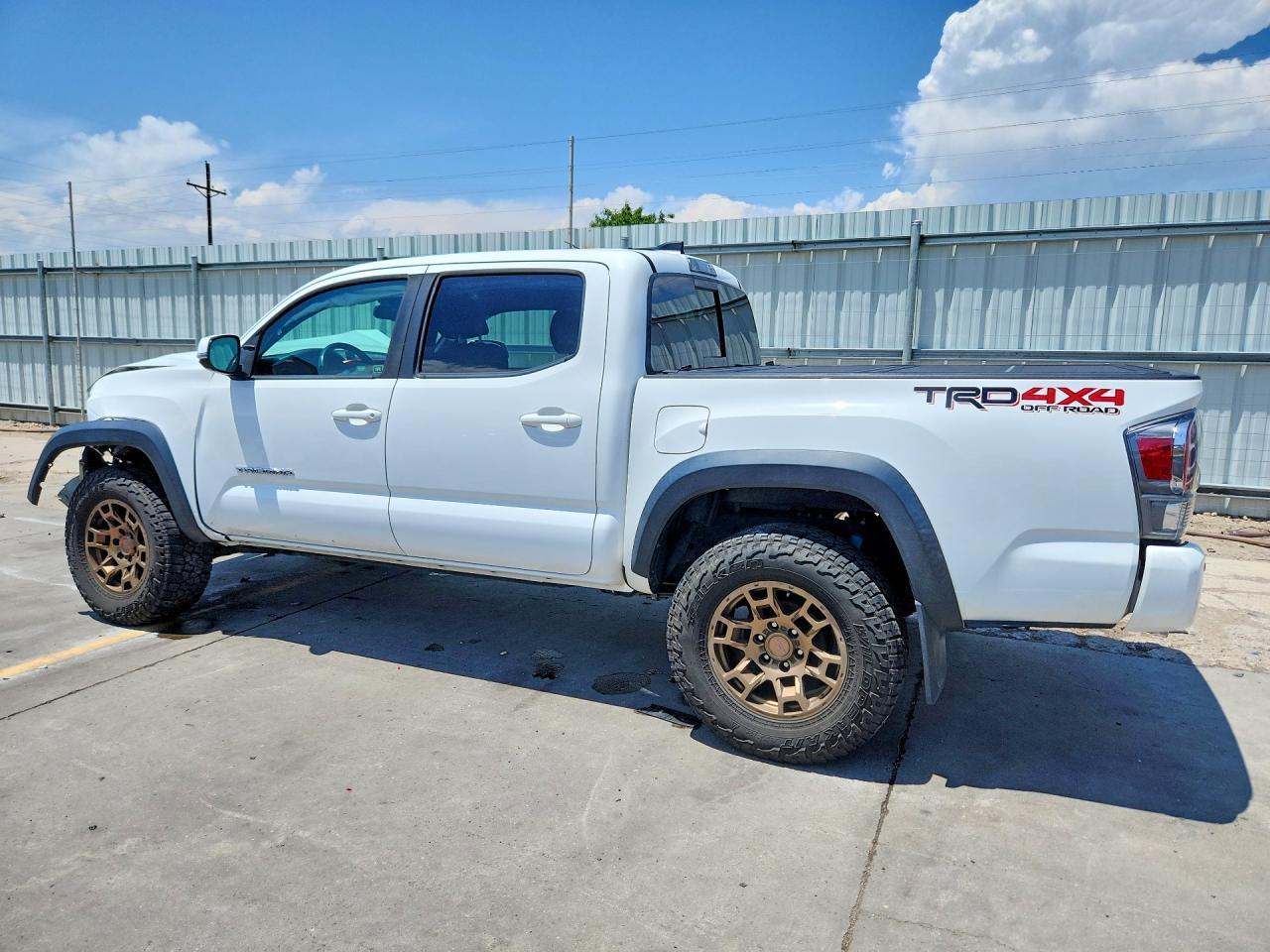 2020 Toyota Tacoma Trd Off-Road - Фото 2