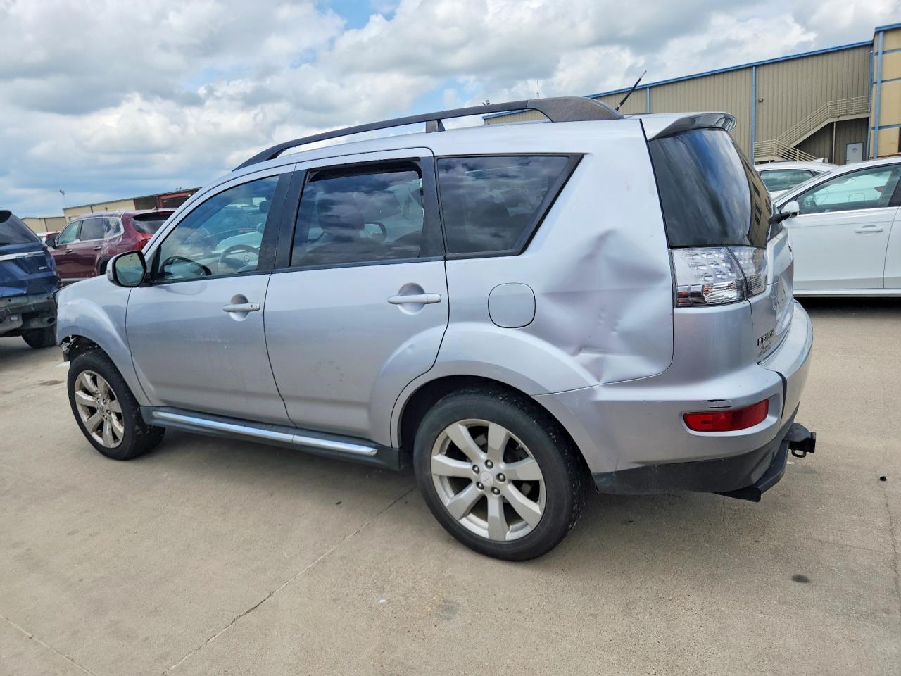 2010 Mitsubishi Outlander Xls - Фото 2
