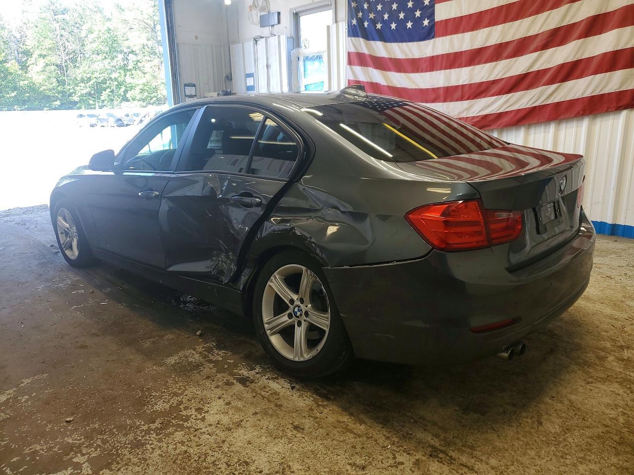 2014 BMW 328 Xi Sulev - Image 2