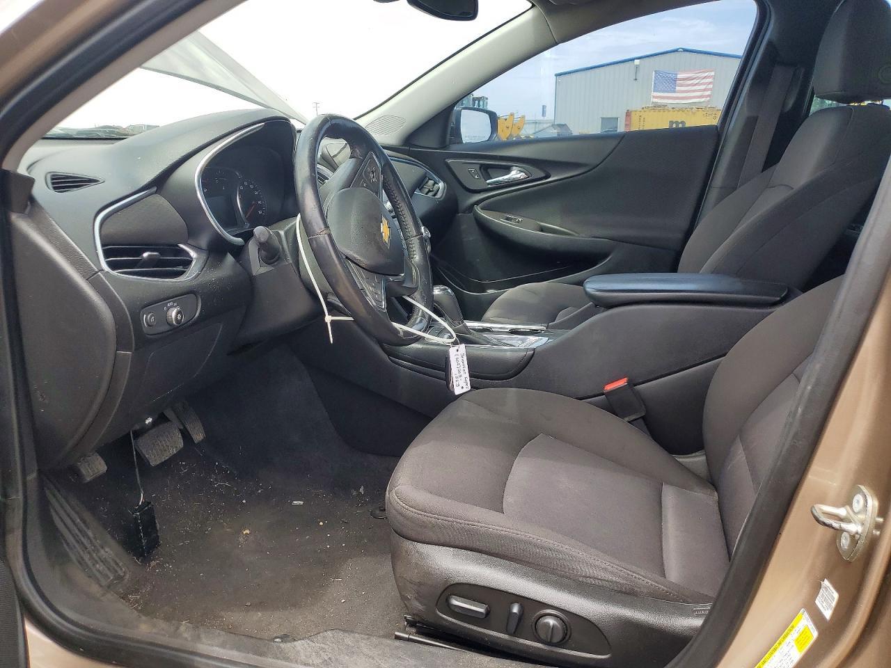 2018 Chevrolet Malibu Lt - Image 7