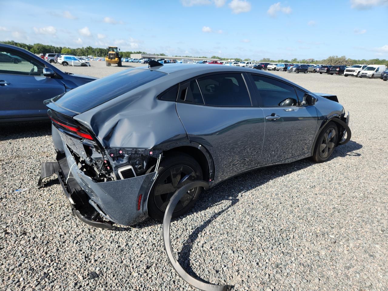 2026 Toyota Prius Le - Фото 3