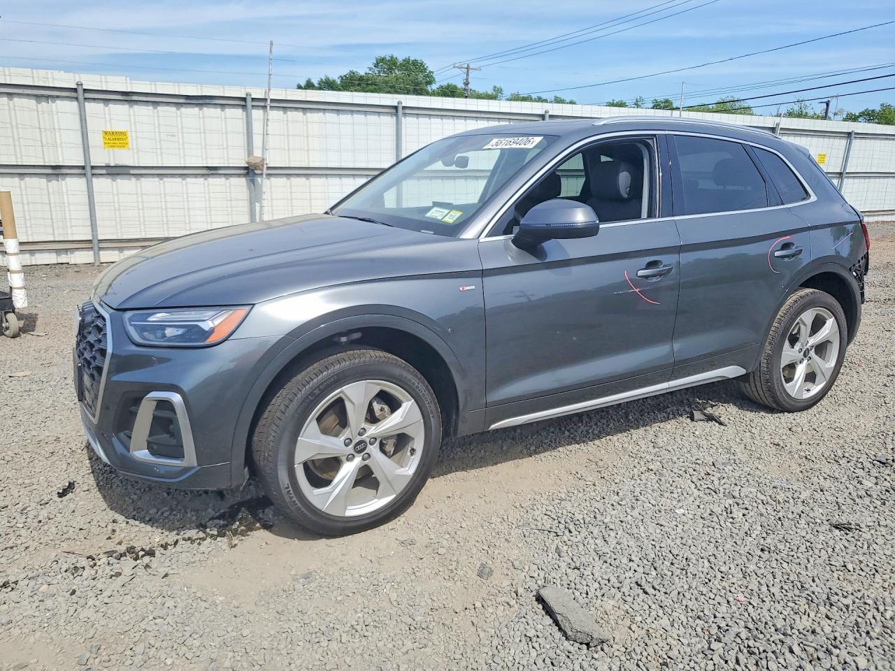 2024 Audi Q5 Premium Plus 45