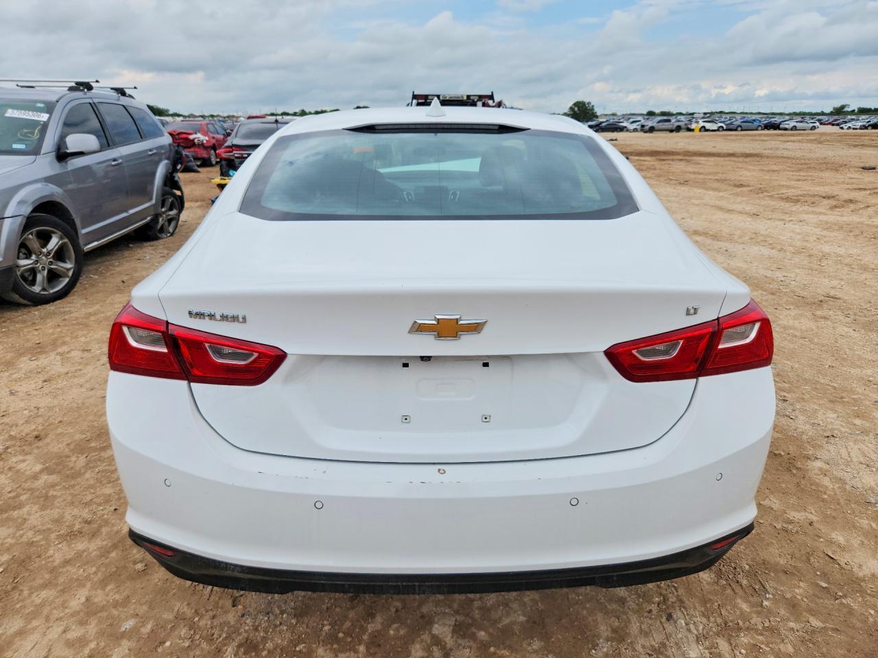 2025 Chevrolet Malibu Lt - Фото 6