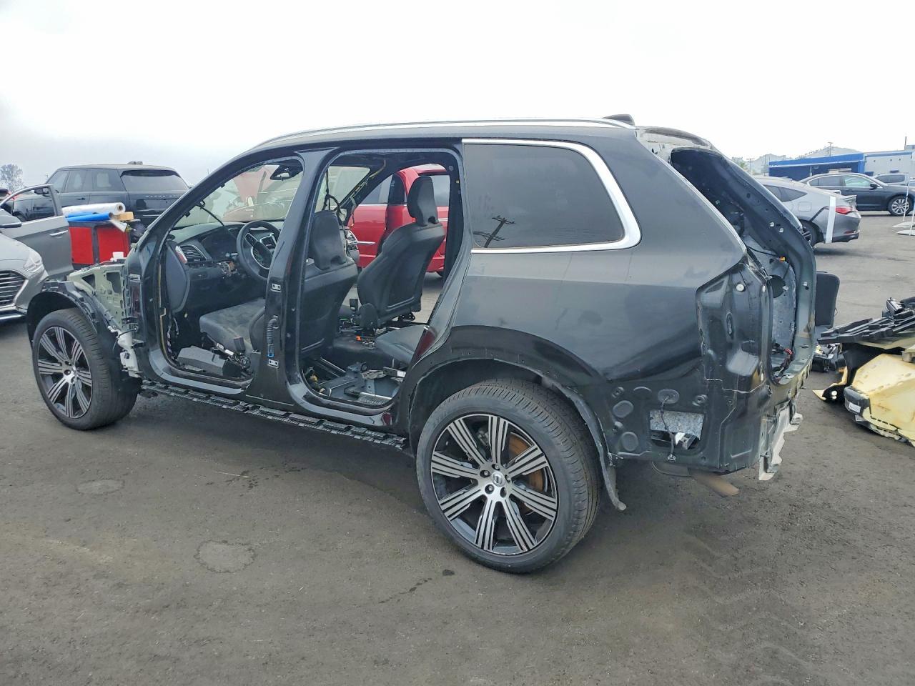 2024 Volvo Xc90 Plus - Image 2