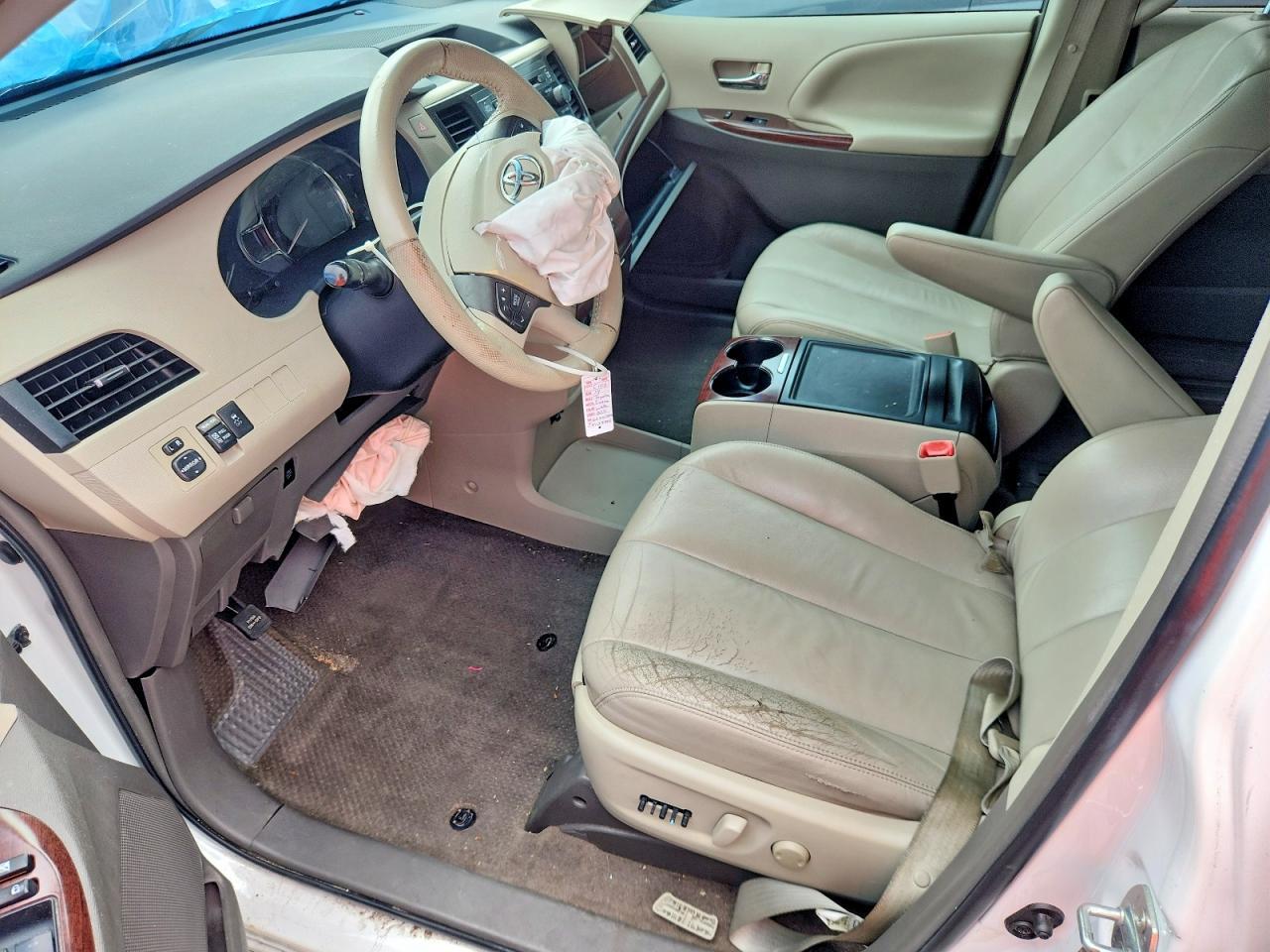2014 Toyota Sienna Xle 8-Passenger - Фото 7