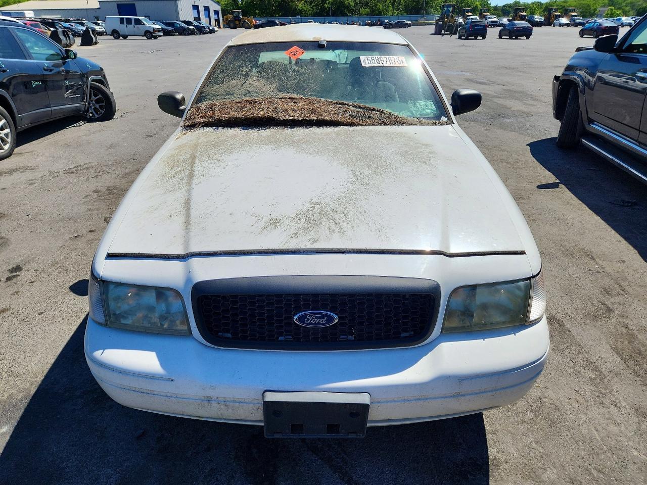 2010 Ford Crown Victoria S - Фото 5