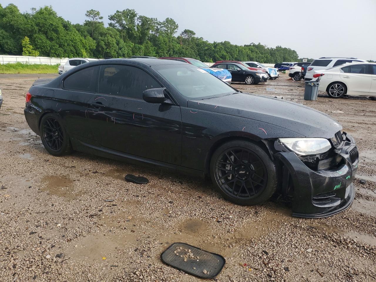 2011 BMW 335 Is - Image 4