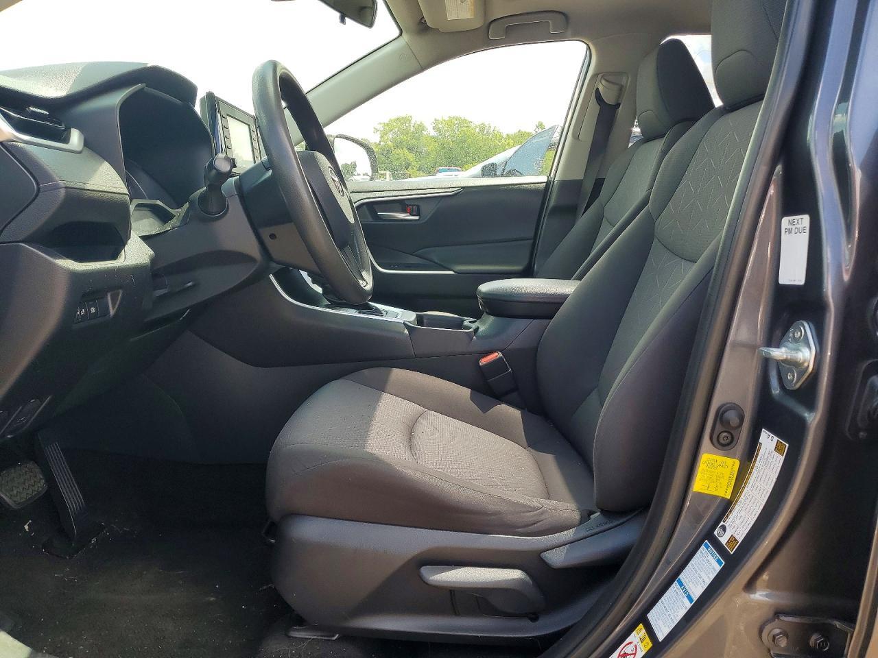 2019 Toyota Rav4 Xle - Image 7