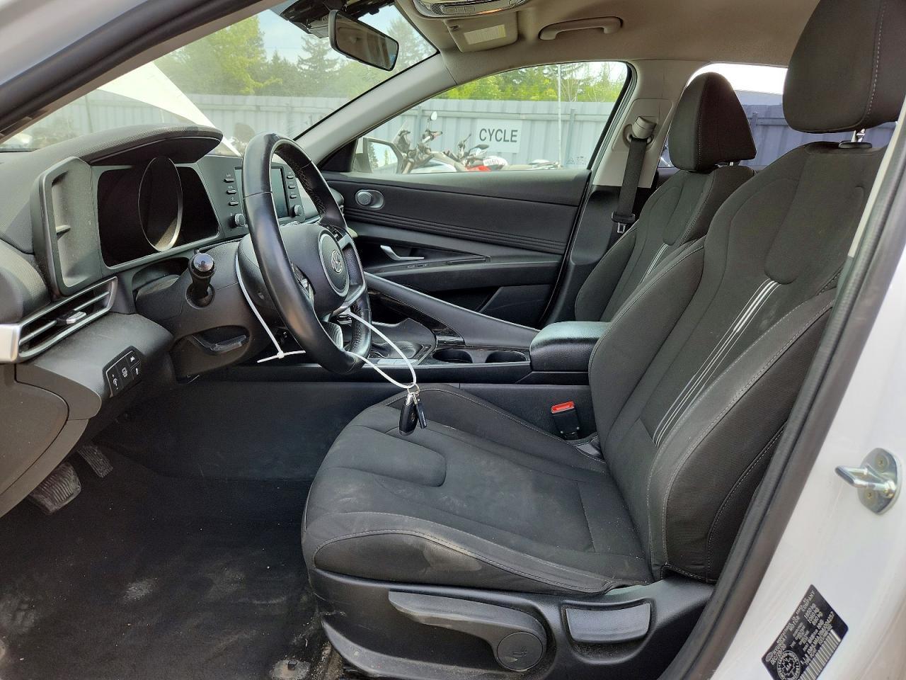 2021 Hyundai Elantra Blue - Image 7
