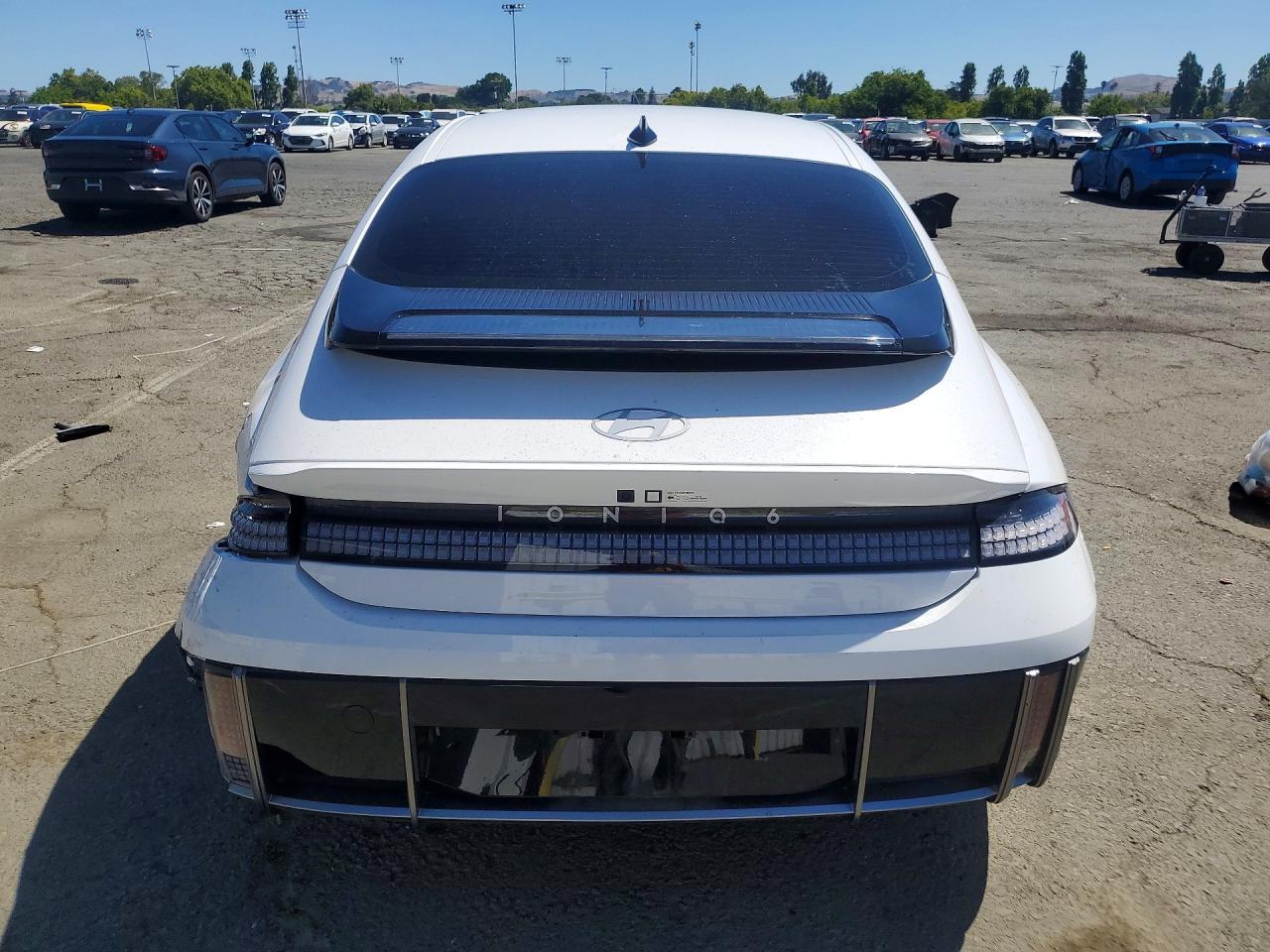 2025 Hyundai Ioniq 6 Se Standard Range - Фото 6