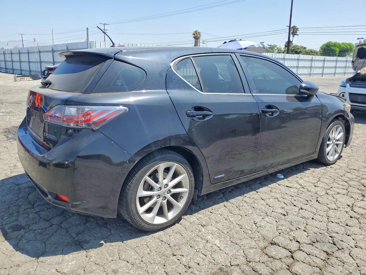 2013 Lexus Ct 200 - Фото 3