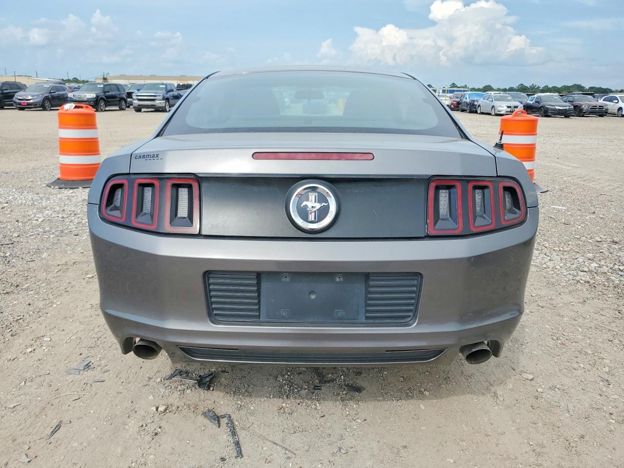 2014 Ford Mustang - Image 6