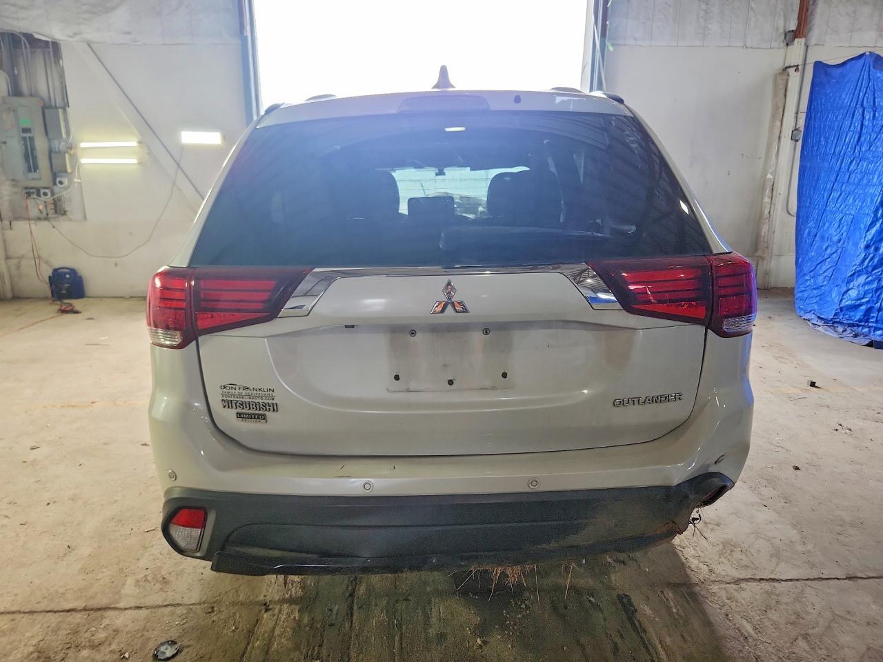 2018 Mitsubishi Outlander Se - Фото 6