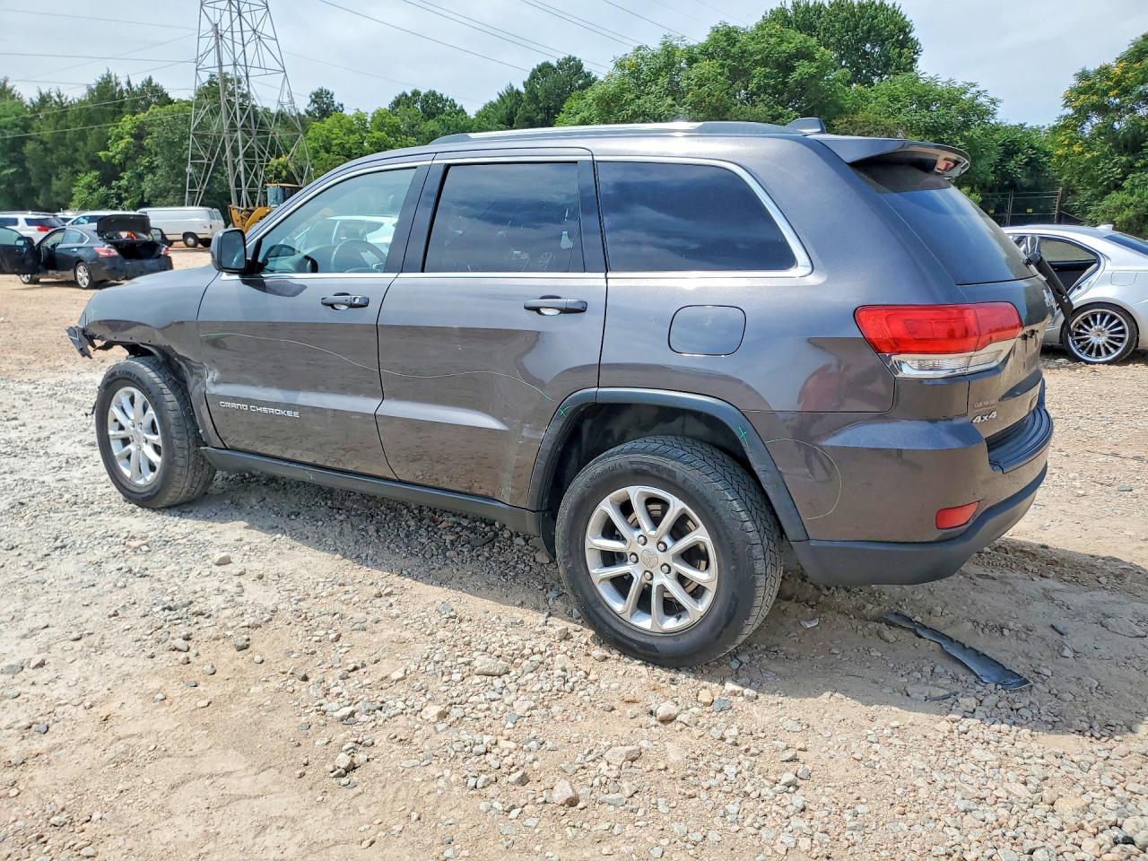 2014 Jeep Grand Cherokee Laredo - Image 2