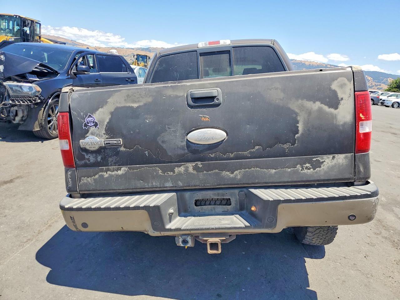 2005 Ford F150 Supercrew - Image 6