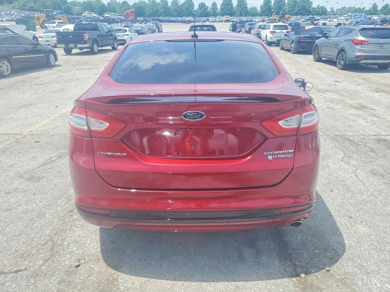 2014 Ford Fusion Titanium Hev - Image 6