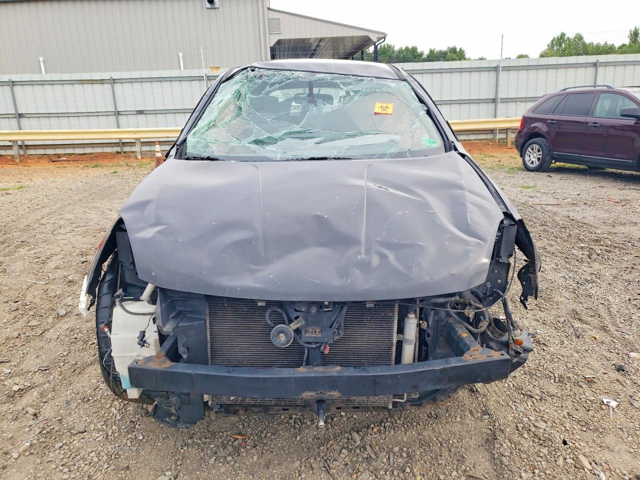 2013 Nissan Rogue S - Image 5